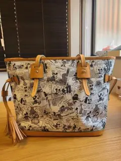 美品‼️DOONEY & BOURKE ディズニー コラボタッセル トートバッグのサムネイル