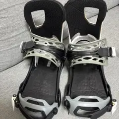 SALOMON TRIGGER 22-23モデル Mサイズ - メルカリ