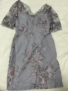 JEWELSグレー 花柄刺繍 ドレス