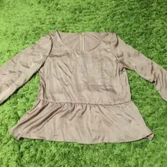 DOUX archives ペプラムトップス