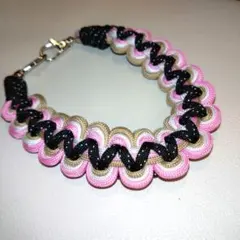 パラコード　スマホ　ハンドストラップ 黒　ベージュ　ピンク