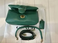 コーチ coach ピロータビー ハンドバッグショルダーグリーン緑パフ パフィー