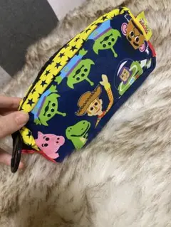 トイストーリー　ポーチ　ペンケース 筆箱　化粧ポーチ　コスメポーチ　小物入れ