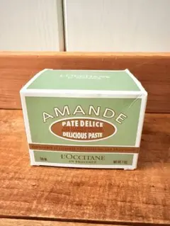 新品未開封 ロクシタン アーモンド デリシャスペースト(ボディ用スクラブ)