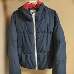 ネイビー/レッド フード付きダウンジャケット