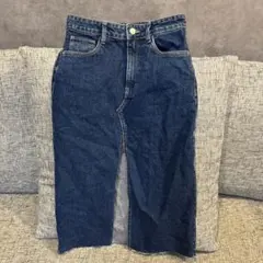 ZARA AUTHENTIC DENIM ストレートデニム XS