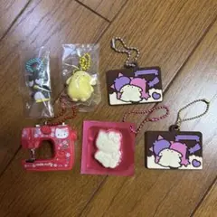 SALE サンリオ　キーホルダーセット　ガチャガチャ
