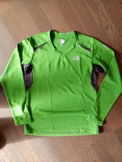 THE NORTH FACE　レディースL　 グリーン Vネック ロングスリーブ