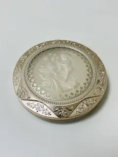 美品】カネボウ フェースアップパウダー ミラノコレクション 2013