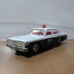 トミカ】No.4 トヨタ ニュー クラウン パトロールカー 1Eホイール日本