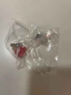 ゆるっとめじるしアクセサリーマカロンクリーム＆しろうさ