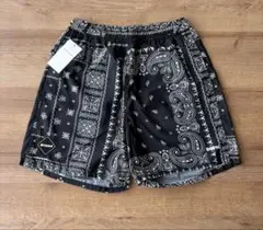 【新品未使用】FCRBブリストルショートパンツ バンダナ柄のサムネイル