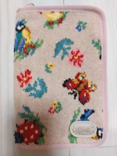 フェイラーハイジ✖️鳩居堂コラボ⭐︎マルチケース INFORMATION インフォメーション 記事ページ | フェイラー(FEILER