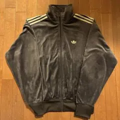 adidas ベロアトラックジャケット