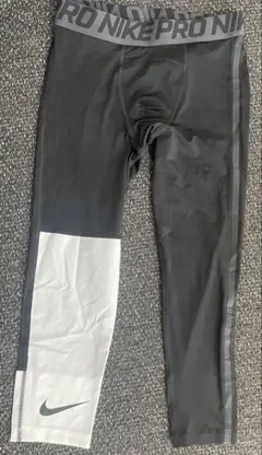 美品　NIKE PRO 7分丈スパッツ黒 S