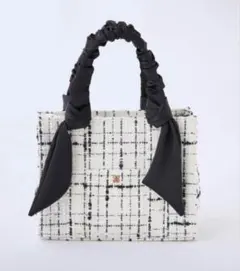 one after another NICE CLAUP トートバッグのサムネイル