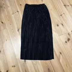 LOWRYS FARM ローリーズファーム プリーツスカート　黒