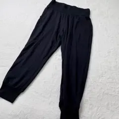 ナイキ　NIKE レギンス　スパッツ　ポケット　ロゴ　ヨガ　スポーツ　ランニング