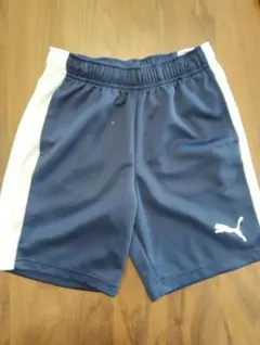 PUMA ネイビー ハーフパンツ