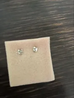 シルバー スタッドピアスと星型フックピアスセット