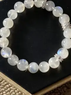 10ミリムーンストーン　天然石　デザインブレス