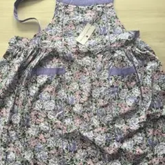 タグ付き未使用PIERRE BALMAIN エプロン 花柄 パープルのサムネイル
