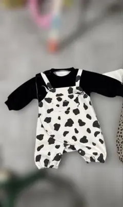 牛柄ロンパース・カバーオール 長袖裏起毛