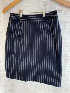 ナチュラルビューティーベーシック　タイトスカート