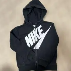 Nike ブラック フードパーカー キッズ用