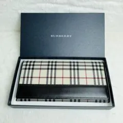未使用級　BURBERRY 正規品　長財布　二つ折り　ノバチェック　おしゃれ