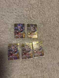 ヒーローズアバターカード　未開封3枚開封済み2枚