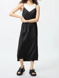 【新品未使用】ユニクロ　サテンキャミソールワンピース