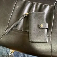 美品！コーチ　携帯ケース！カードケース