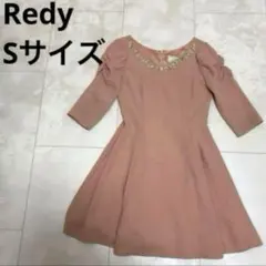 【きれいめコーデ】Rady ビジュー付きピンクカラーミニワンピース　ミニワンピ