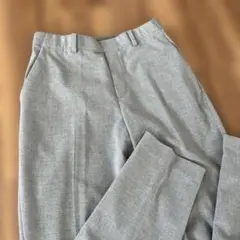 UNIQLO グレー スラックス Mサイズ