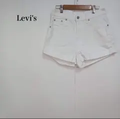 ★美品★ Levi's リーバイス ホワイトデニムショートパンツ ショーパンのサムネイル