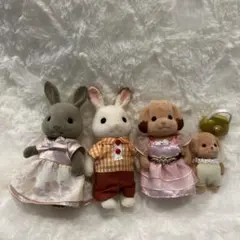 シルバーファミリー 4体