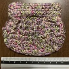 手作り手芸　カラフル毛糸の編み込み小銭入れ