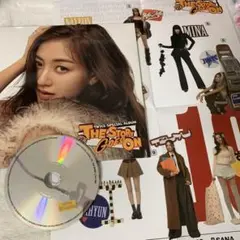 TWICE THE STORY GOES ON Cast Ver.