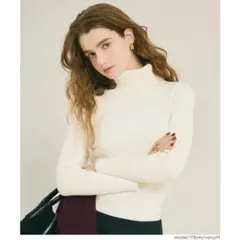 【未開封】タートルネックセーター M