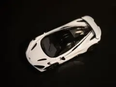 y*0様 LCD　1/64　McLaren 765LT　ホワイトのサムネイル