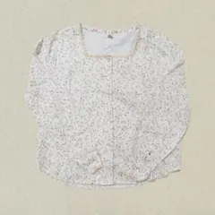 花柄 レース付き 長袖ブラウス