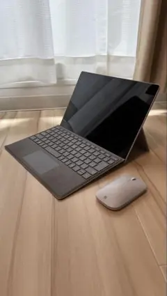 【美品・箱付き】Surface Pro7 i5 / 8GB / 128GB