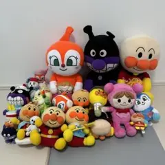 アンパンマン　ぬいぐるみ　まとめ売り　19体　おもちゃ　キーホルダー