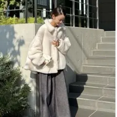HYEON ted cape / beige ヘヨン HYEON (ヘヨン) official online store