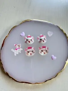 マリーちゃん ハート ネイルパーツ 8個セット