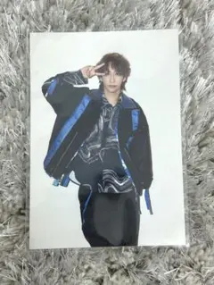 Item thumbnail for item 18550146-0be8-4f99-bd81-9e37cffdb86b