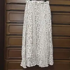 earth music&ecology 花柄　フレアスカート