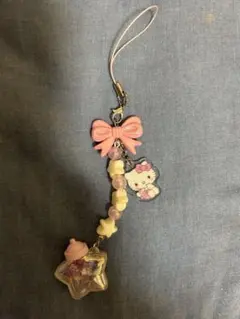 サンリオキャラクターズ シークレットストラップ（星屑ベイビーボトル） キティ