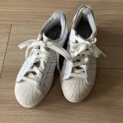 adidas SUPERSTAR 82 GW1798 スーパースター 82のサムネイル